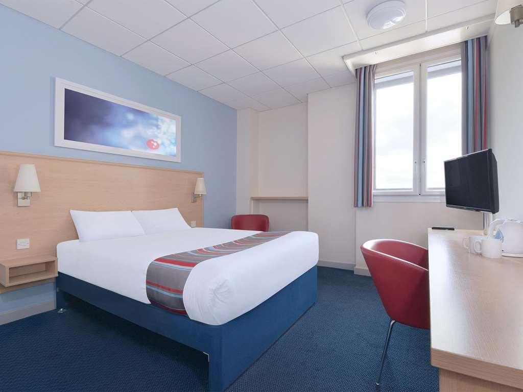 Travelodge Birmingham Central Broadway Plaza Rum bild