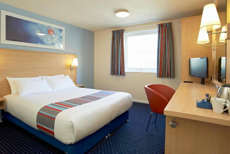 Travelodge Birmingham Central Broadway Plaza Exteriör bild