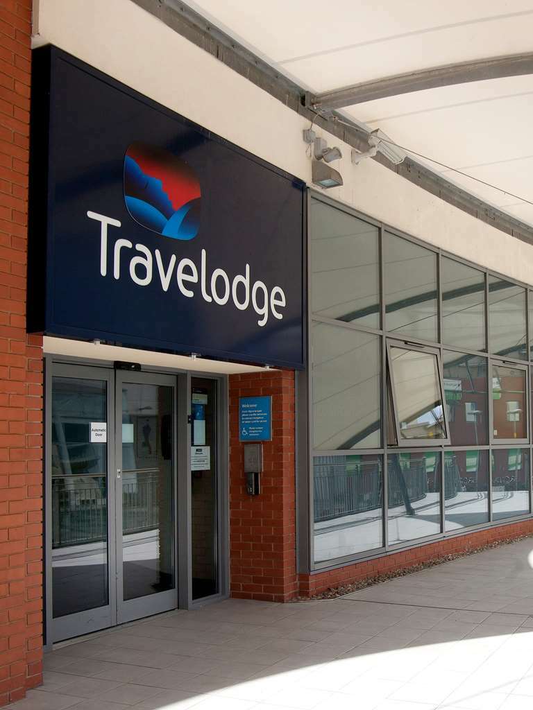 Travelodge Birmingham Central Broadway Plaza Exteriör bild